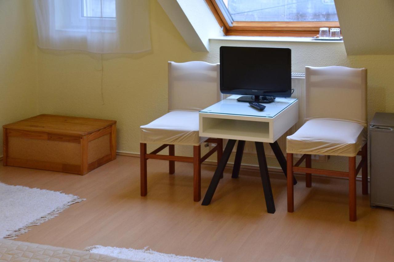 אגר Afrodite Apartmanhaz מראה חיצוני תמונה